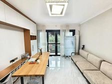 中海康城 诚心出售 送家私家电送车位 价格可谈 包税南向