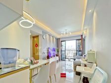 招商雍景湾 南向 包税费 急售 中层 送车位 价格可谈