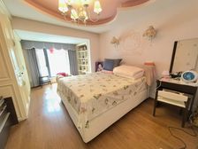 次新房 高品质社区 香溪家园 一层下跃 4室2厅2卫