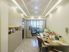 金都雅苑(公寓住宅) 3室2厅2卫 豪华装修 230万元