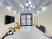 冠城大通竹苑 精装修 商品住宅 南北通透 小区新 三居