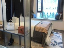 在寂静中品味,在喧闹中生活,此房深情并茂!!高性价比