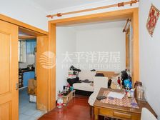 购物方便 商品房 中间好楼层 满五 朝南 临地铁