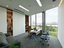 陆家嘴北滨江 源深 高维大厦 100至400平精装 一线江景