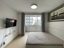 全明两房,中间楼层,委托钥匙随时看,满五 ,带楼下固定车位