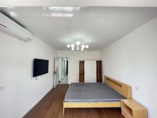 14号线新出好房,近蓝天站,南北通20萬精装全送,有固定车位