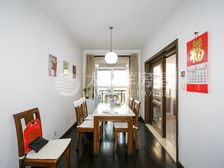 莘庄北广场 商品房 精装修 满五 楼层好 双卫格局