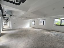 1200㎡企业独栋可分租白墙独立电梯可提供定制装修及办公家具