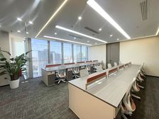 特价房!220平 国贸财富中心 地铁口豪华装修 户型方正