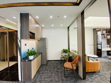 三里屯SOHO 精装195平办公室带家具 盈科中心 大厦