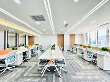 联合大厦 精装修 带家具 高区 地标建筑 朝阳门地铁站 特价