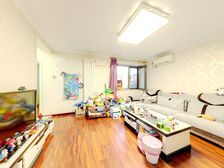 兴都苑 新改造社区 大两居 有装修拎包住 通透明厅户型 税少