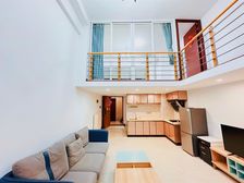 大产权!有红本!业主急售!一次性可谈!同济路地铁口!月租四千