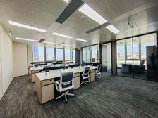 地铁口办公室!精装修带家具!落地窗采光!总部基地 万达商圈!