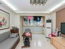 ,精装好楼层出入方便,南北通透,满五业主诚心出售!