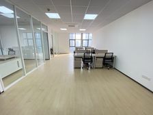 3号线北栅口站 北创科技园全新精装133平带家具 2加1格局