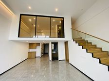 租一层送一层(商住两用)可明火! 2?1格局 上下双卫