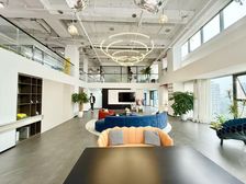 孵化园7.2m层高跃层)新出接待房东直租丨楼下3条地铁口