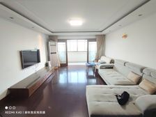 花园浜西区 新上飞机户型大三房 客厅面宽4米2 普通住宅 无