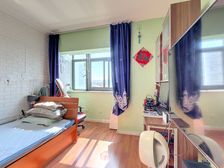佳龙花园简单装修,房东急售,当居住融入环境,心也随之淡定
