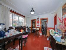 近轨交18 低楼层 带花园 房东置换 诚意出售 懂的来看房