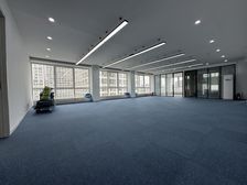 国贸建外东区,290平三居,1070万可大谈,东南向,看喷泉