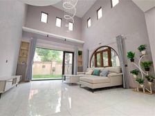 房源多多丨钥匙房源丨凯迪赫菲庄园丨双拼别墅丨大花园300平丨