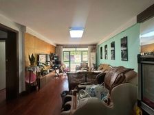 飞机户型,中楼层,康泰东苑 3室2厅随时看房业主诚售