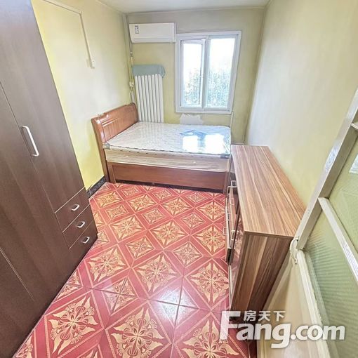 可月付 一号线九棵树站 葛布店南里 两家合租次卧 领展购物旁