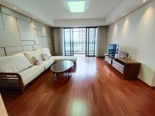 仁恒西郊花园 带电梯 中间楼层采光好 近地铁 满五