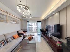 天誉虹悦1925西区第1,精装3加1房保养很好南北对流