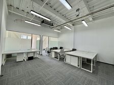 南向精装办公室|135平户型方正采光极佳|黄渠地铁步行5