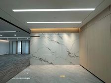 85番禺四海城纯写字楼电梯口336方精装出租方正实用