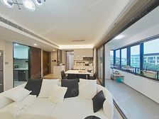 大悦澜庭 前排自住装修4房2卫 中间楼层采光视野好。