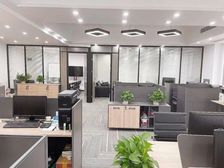 万博地铁口百米 低预算高使用 高端精装配套齐 万达办公!