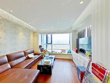 湖畔天下三房 三面采光 满五V1 带车位 留云湖景