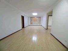 四中学区!盛世桃城一期,134.8平 三室两厅两卫,老证