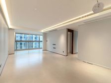 保利天悦 4室2厅 143平