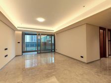 保利天悦 全新南向 不靠路 户型方正 南北对流