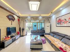 雅居蓝湾 南向大三房带入户花园 产权清晰诚心卖