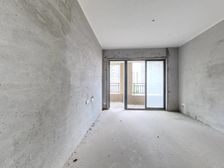 美林春天朝向南北温馨2居室素质住户诚意出售