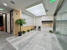 达美中心特价3.6元 370平 青年路 金泰大厦