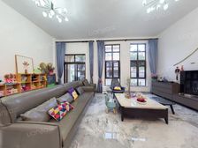 万科千林山居一期精装别墅,上下五房住家精装 价格可谈急卖