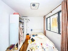 张江南近前滩五轨在旁地铁书包房中间位置视野开阔