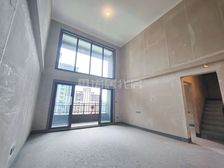 4居室 毛坯 166平 电梯房 楼层好 视野无遮挡