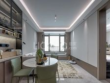 双地铁加持 四环外(600),三居双卫270拐角飘,