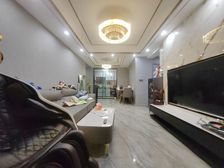 照母山 康桥融府A区三房175万