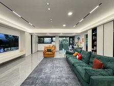 照母山 龙湖舜山府二期洋房四房368万