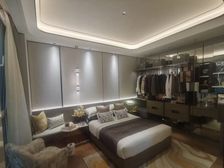 莱山低密洋房 129平内部楼层148万 可看实房