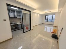 汀香郡 一期现房 业主急售 43中 三室 精装修